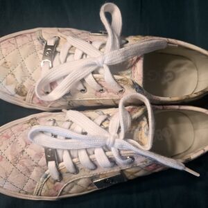 G by Guess White and Cream Woven Sneakers